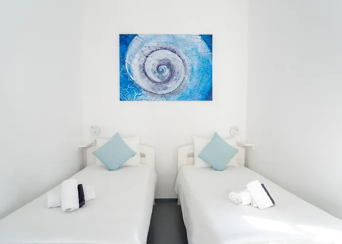 Eleanna's Cycladic Apartman *