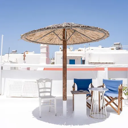 Eleanna's Cycladic Apartment