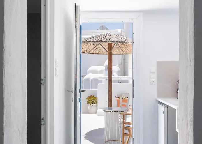 Eleanna's Cycladic *